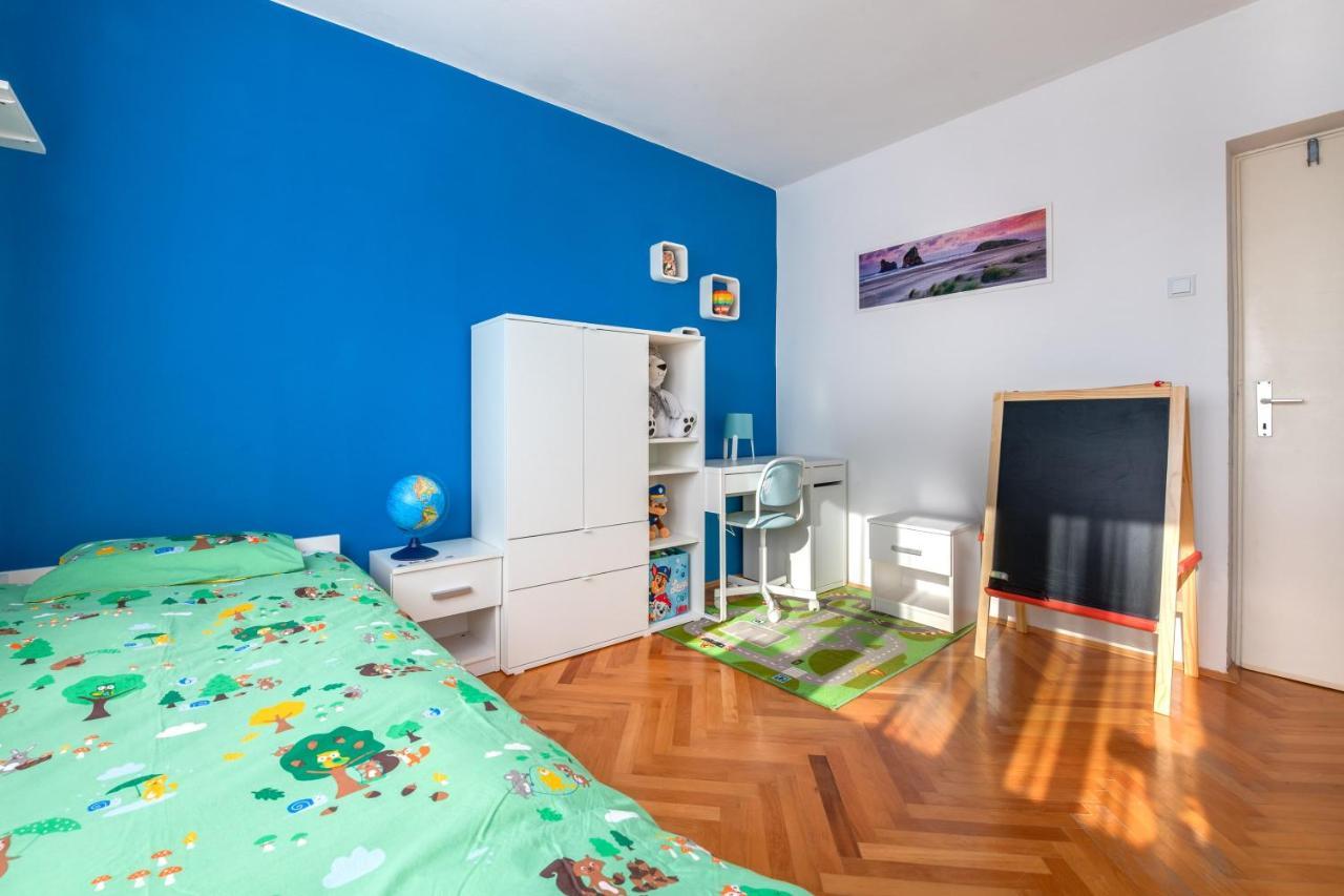 Apartment Niksa พูลา ภายนอก รูปภาพ